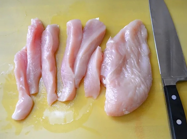 Нарезка куриного филе