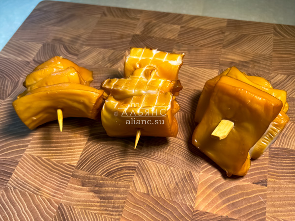 Шашлычок из кальмара х/к в Москве