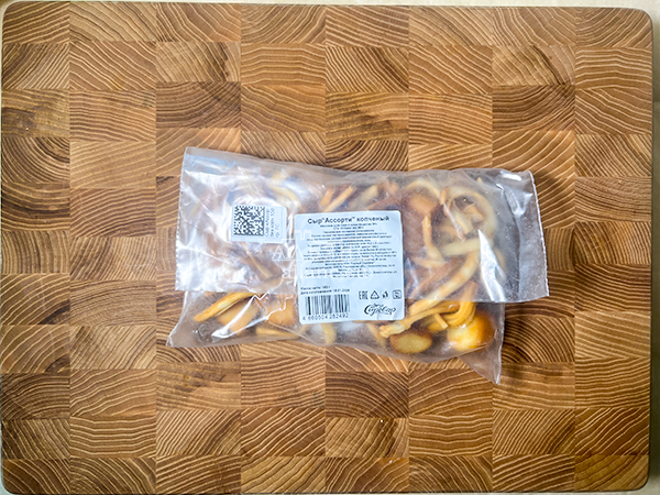 Сыр 150 гр ГОРНЫЙ СЫРОВАР (Ассорти копчёный) в Москве