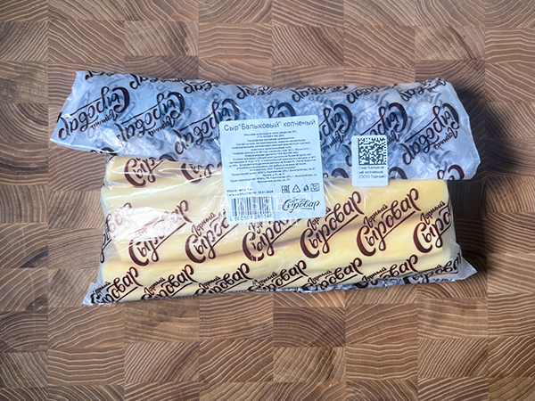 Сыр 1 кг ГОРНЫЙ СЫРОВАР (Балыковый копчёный) в Москве