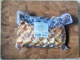 Сыр 1 кг ГОРНЫЙ СЫРОВАР (Бочата паприка): Сыр 1 кг ГОРНЫЙ СЫРОВАР (Бочонок копчёный)