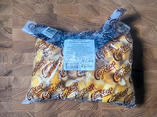 Сыр 1 кг ГОРНЫЙ СЫРОВАР (Бочонок копчёный с паприкой) в Москве