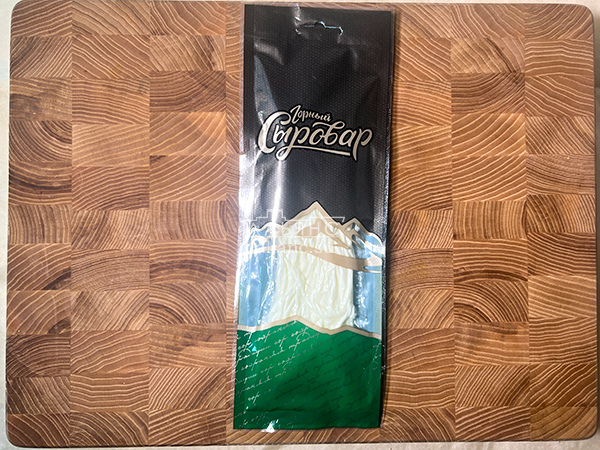 Сыр 60 гр ГОРНЫЙ СЫРОВАР (Паутинка белая с укропом и чесноком) в Москве