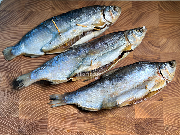 Пелядь вяленая крупная потрошеная в Москве